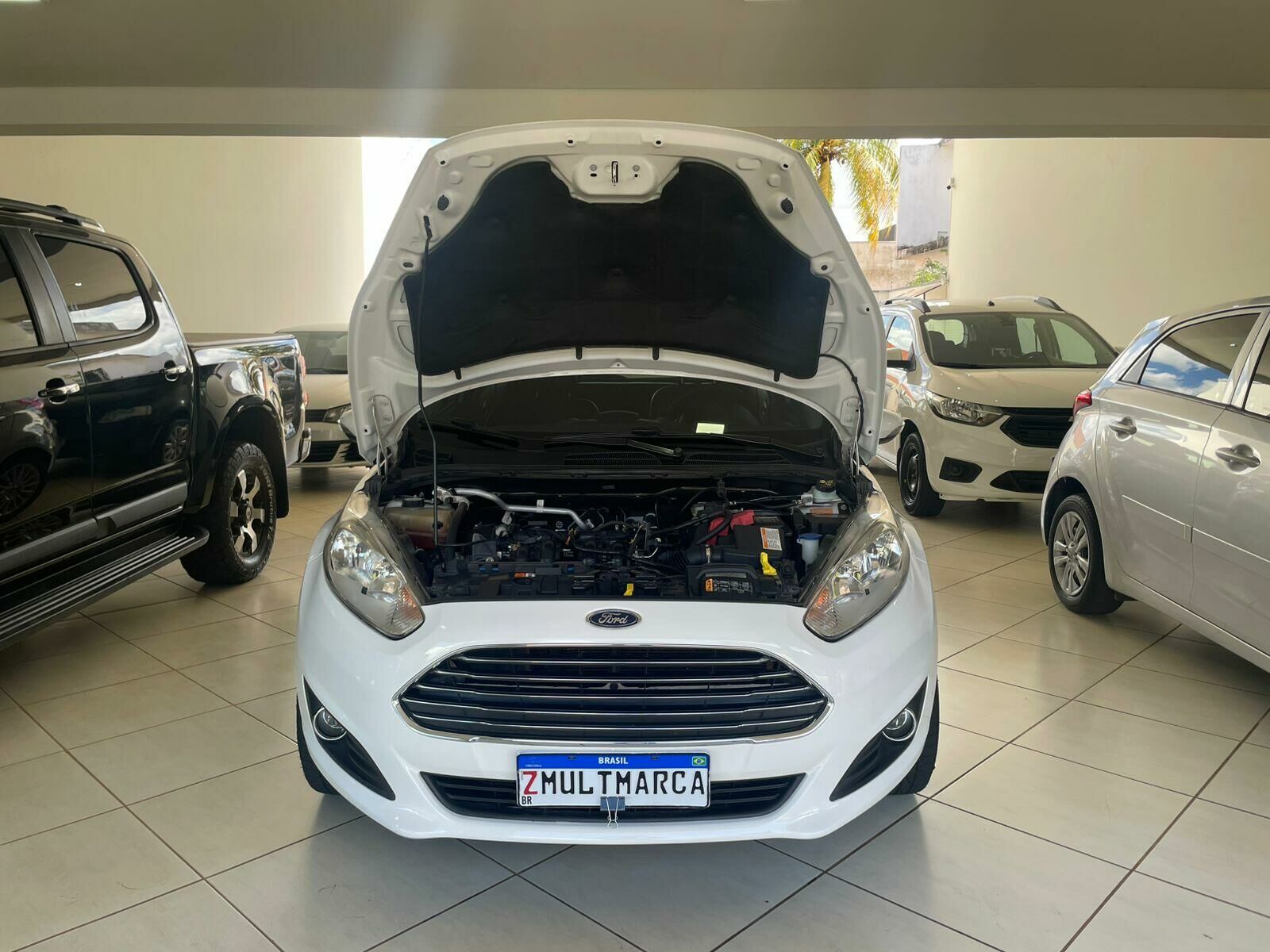 Imagem do veículo  FORD NEW FIESTA HATCH TITANIUM 1.6